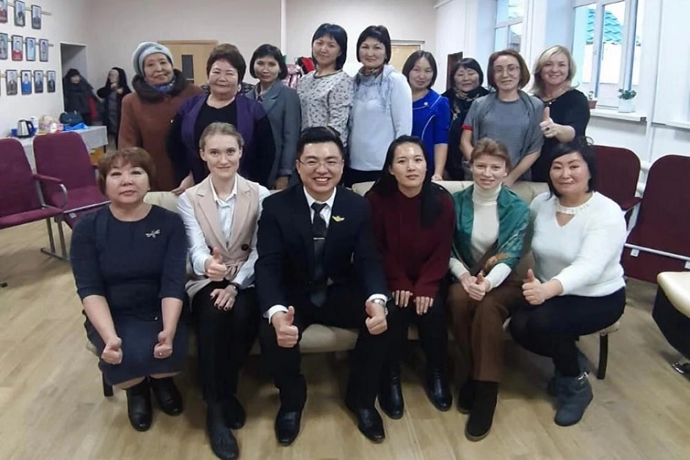 Schulung von Herrn Zhang Jian und Herrn Liang Naiguo in Gorno-Altaisk, Ongudai und Novokuznetsk